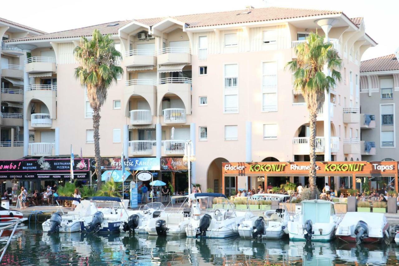 Au Coeur De Port Frejus - T2 30 M² - Tout A Pied Екстер'єр фото